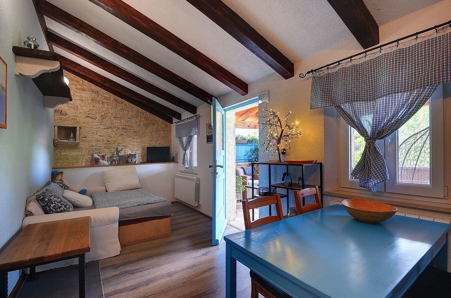 Vakantiehuis Sonnige Villa Mit Privatem Pool, Wlan, Klima, Garten Und Grill Gradisce
